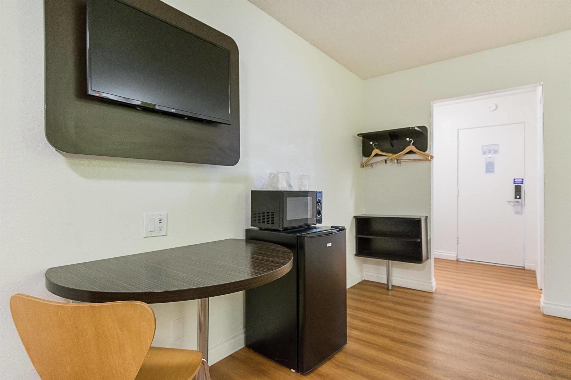 Motel 6-Santa Maria, Ca - South Exteriér fotografie